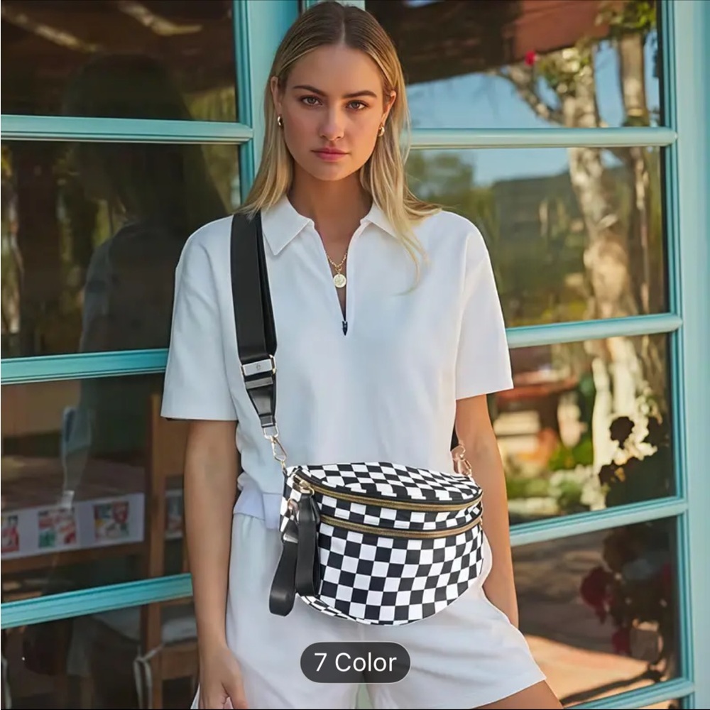 Plaid Crossbody Bag - Black and Brown - Picture 3 of 3
